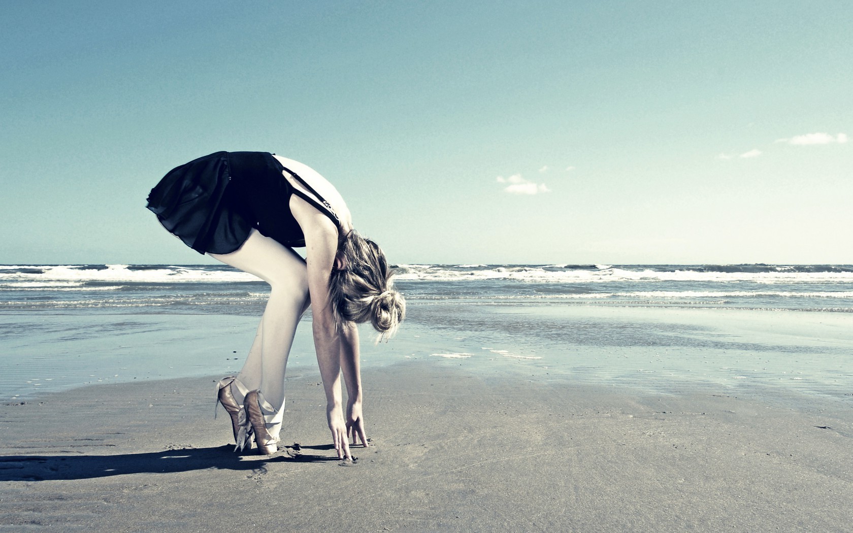 ballerina, Women Outdoors, Beach Wallpaper