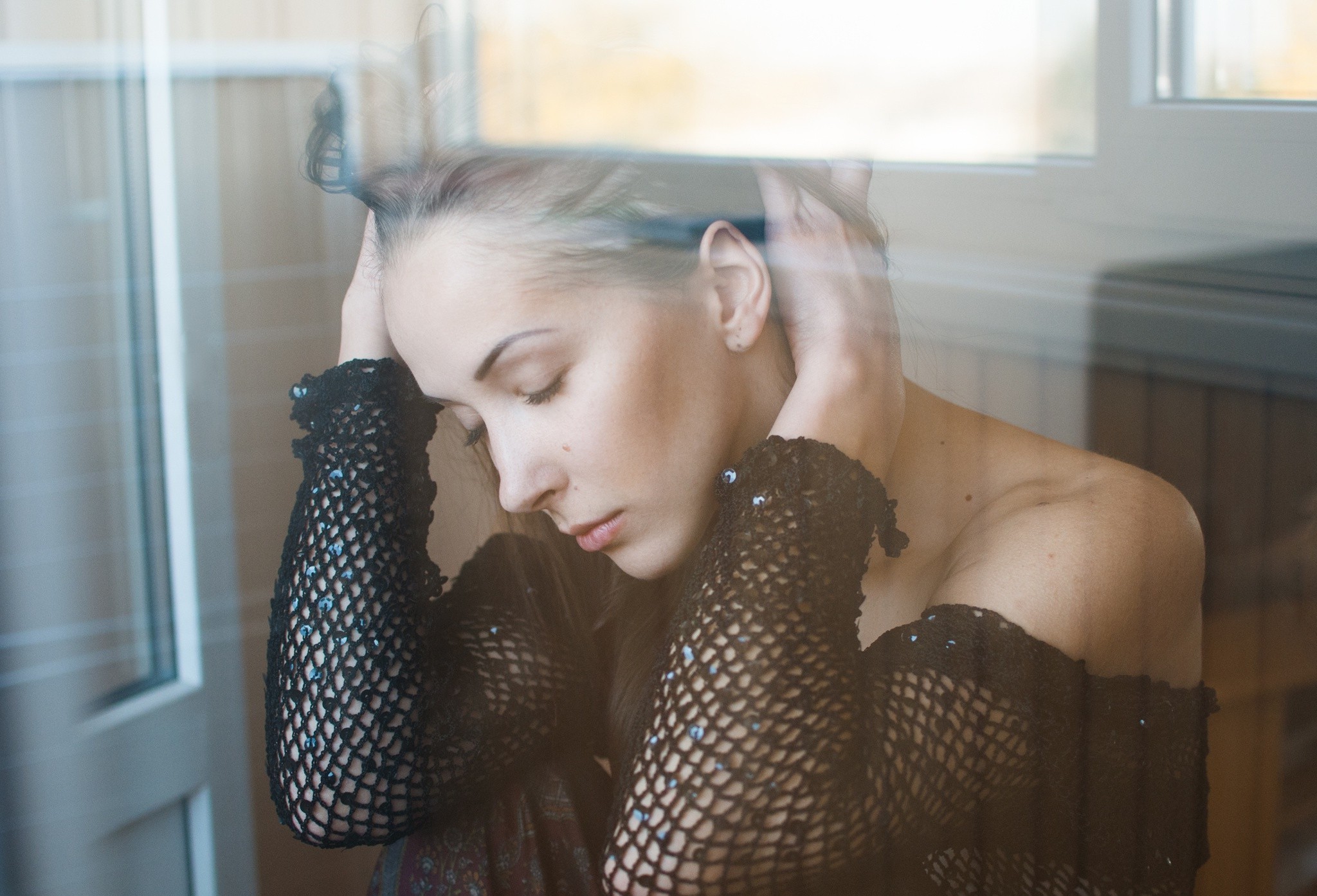 closed Eyes, Women, Model Wallpaper