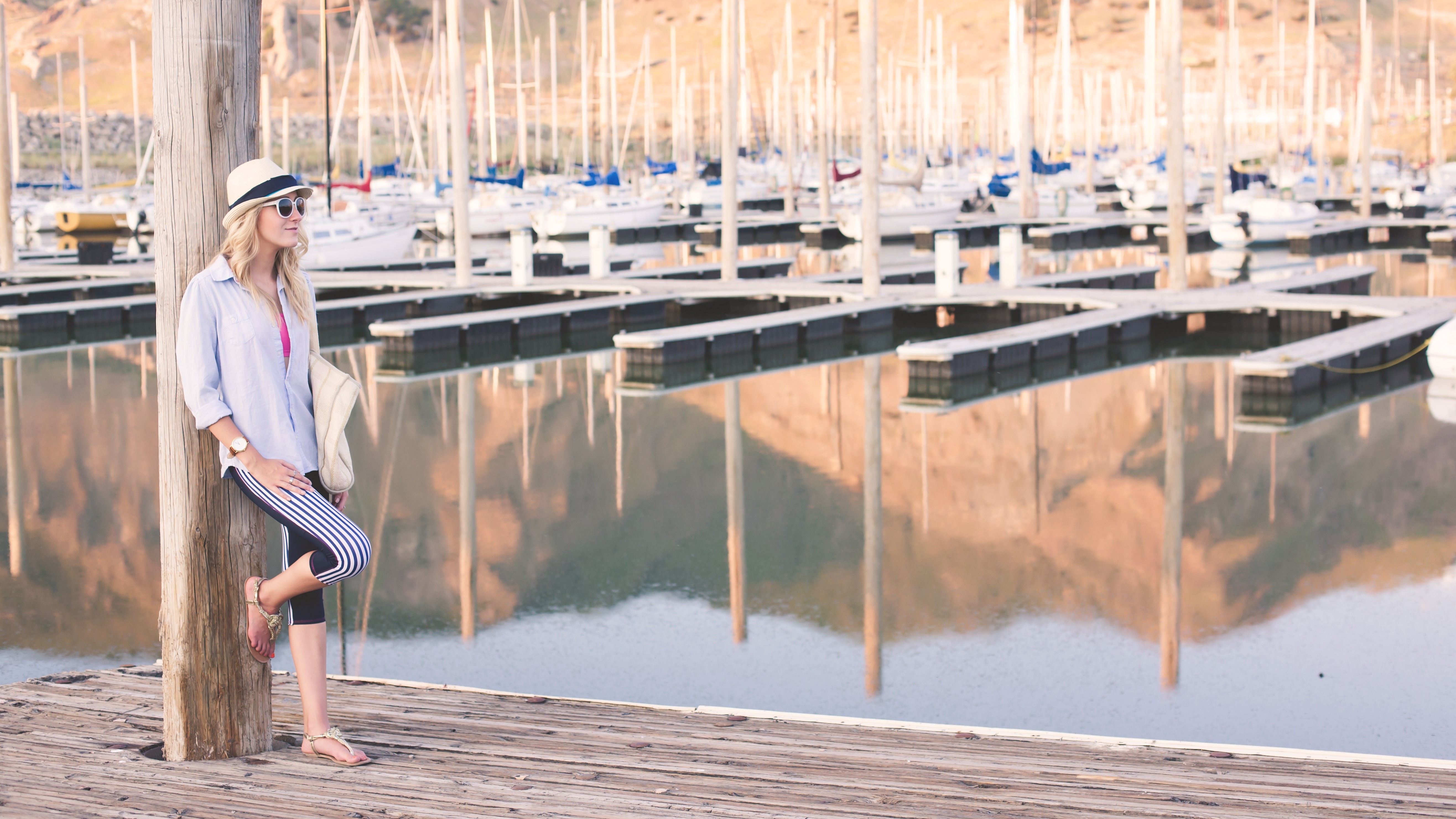 women, Women Outdoors Wallpaper