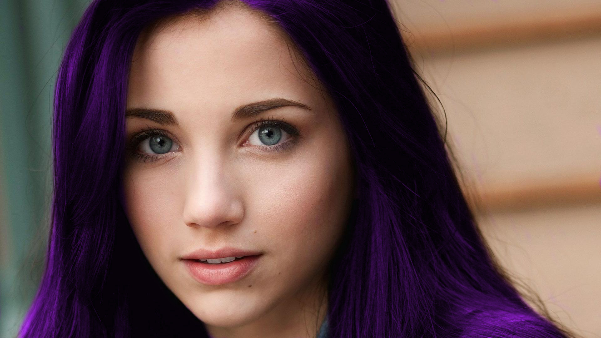 ...Long Hair, Face, Open Mouth, Looking At Viewer, Blue Eyes, Emily Rudd, P...