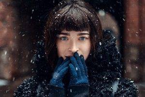 face, Women, Model, Blue Eyes, Snow, Portrait, Winter, Cold, Gloves