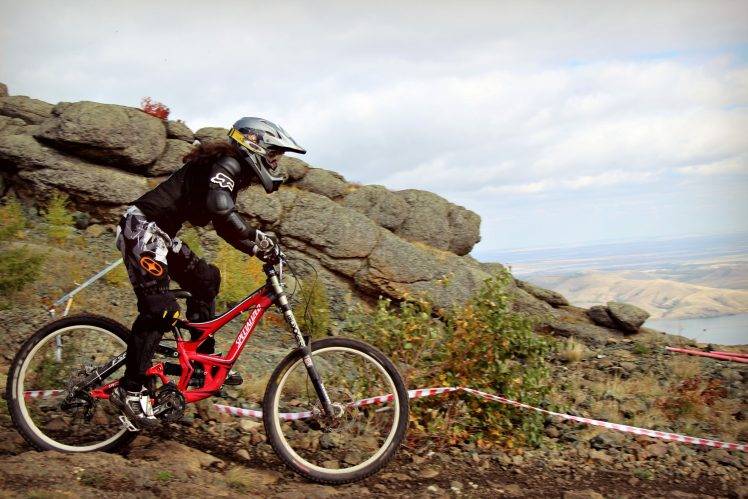 Downhill Mountain Biking, Mountain Bikes, Helmet HD Wallpaper Desktop Background