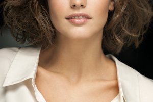 Megan Montaner, Model, Actress, Brunette, Women, Celebrity, Spanish, Short Hair, Portrait Display