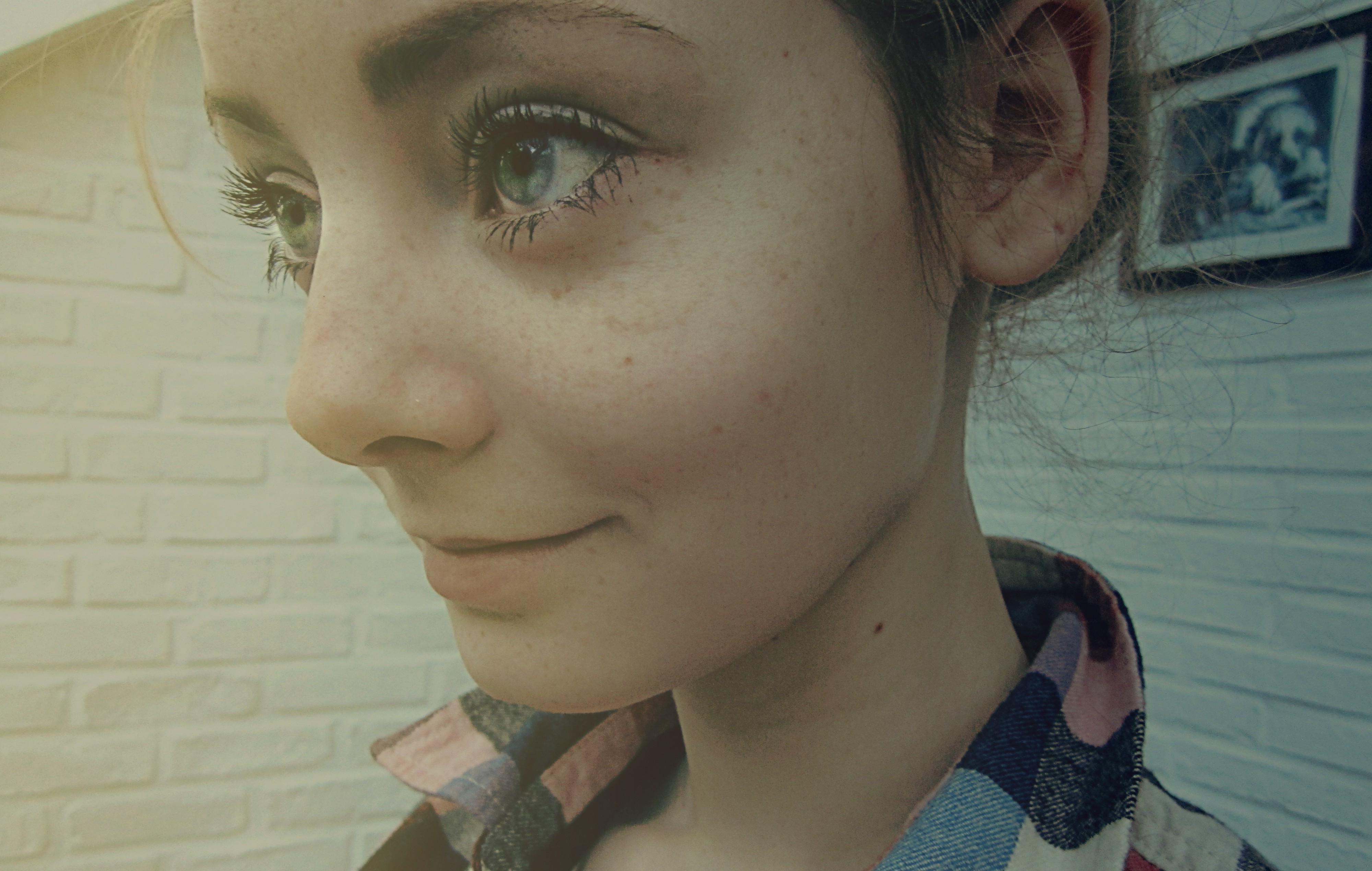 women, Face, Freckles, Blue Eyes, Closeup, Distortion Wallpaper