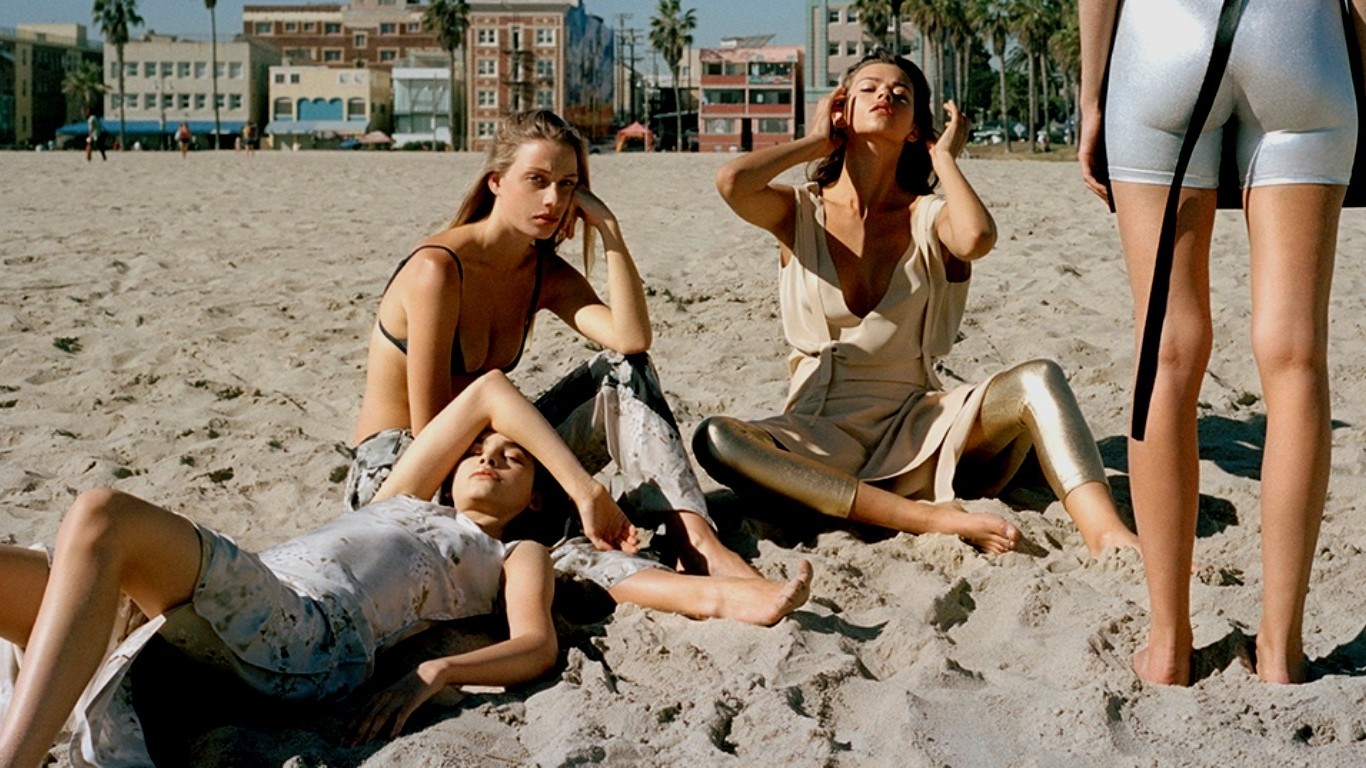 women, Model, Beach Wallpaper