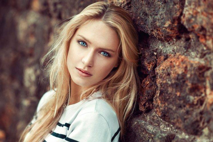 Women Model Looking At Viewer Long Hair Face Blonde Blue Eyes Portrait Depth Of Field 9817