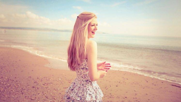 blonde, Beach, Smiling, Women HD Wallpaper Desktop Background