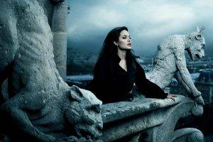Angelina Jolie, Celebrity, Castle