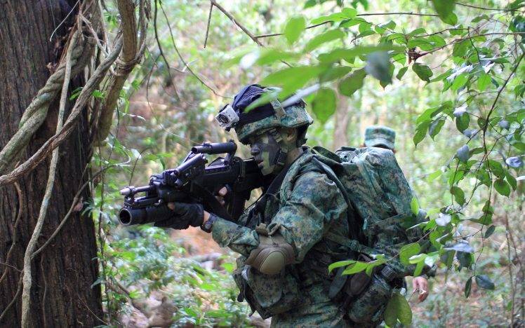 soldier, SAR 21, Army Gear, Weapon, Assault Rifle, Singapore, Grenade Launchers, Forest, Camouflage, Military, Military Training HD Wallpaper Desktop Background