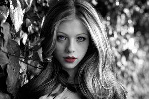 Michelle Trachtenberg, Selective Coloring, Actress, Leaves, Bokeh, Blue Eyes