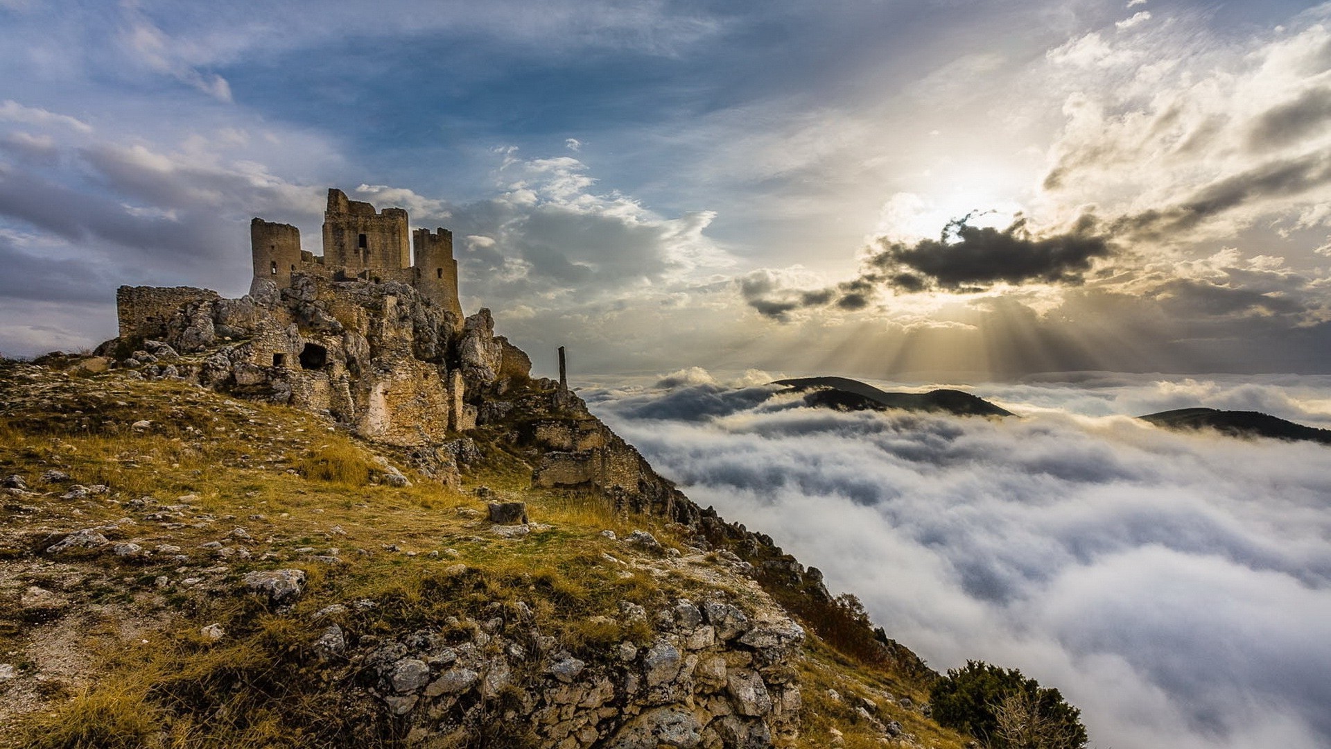 architecture, Castle, Ancient, Nature, Trees, Landscape, Clouds, Italy, Ruin, Hills, Rock, Stones, Sun Rays Wallpaper