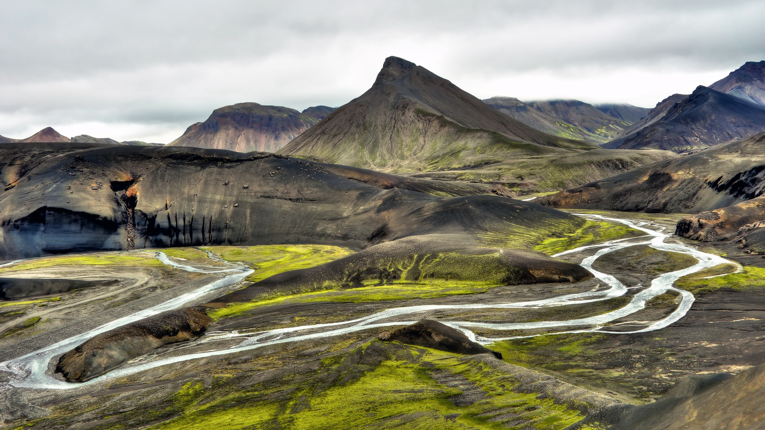 nature, Landscape, Mountains, Iceland, River, Stream, Clouds, Moss, Rock Wallpaper