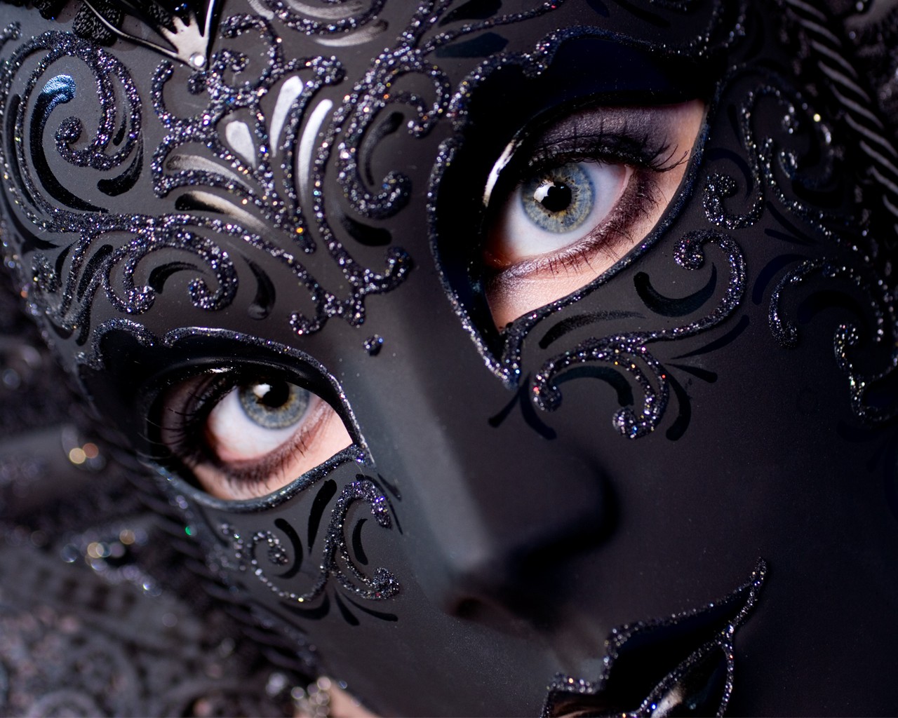 blue Eyes, Black, Venetian Masks Wallpaper