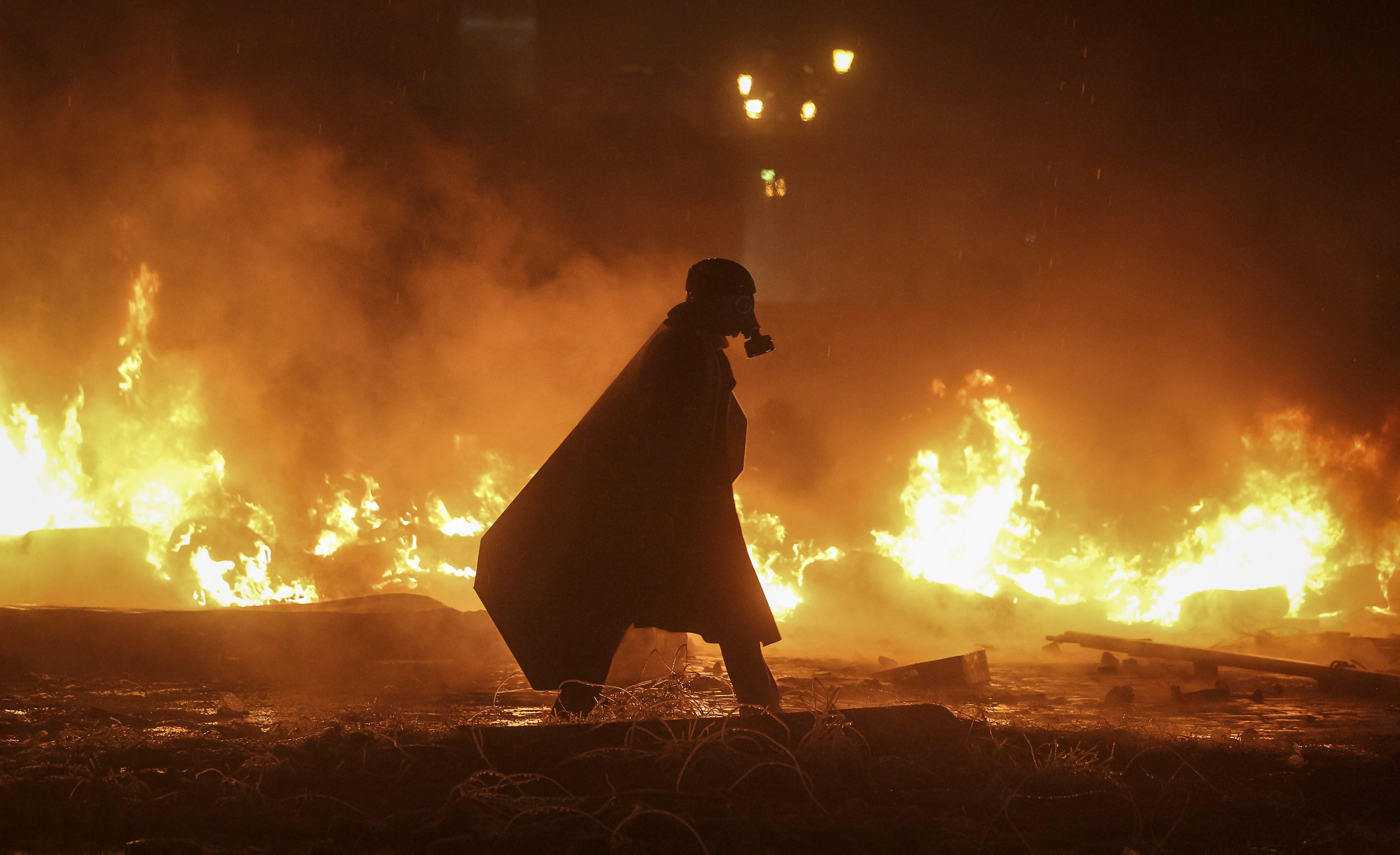 fire, Lights, Gas Masks, Riots Wallpaper