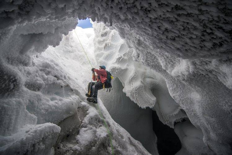Mount Erebus Ice Cave   2013 04 18 202342 Sense of place.jpg HD Wallpaper Desktop Background