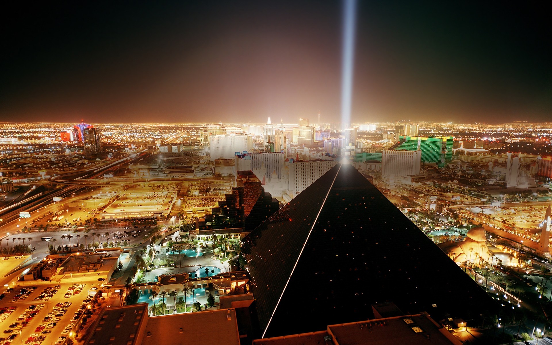 building, HDR, USA, Pyramid, Spotlights, Las Vegas, Cityscape, Lights, Hotels, City, Town, Urban Wallpaper