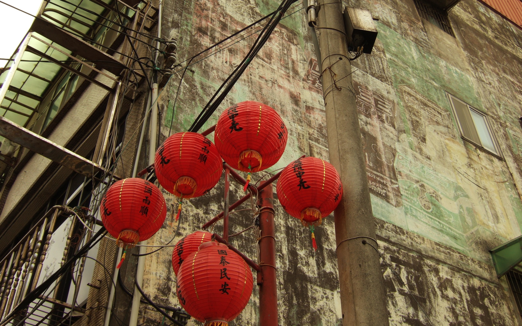 lantern, Urban Wallpaper