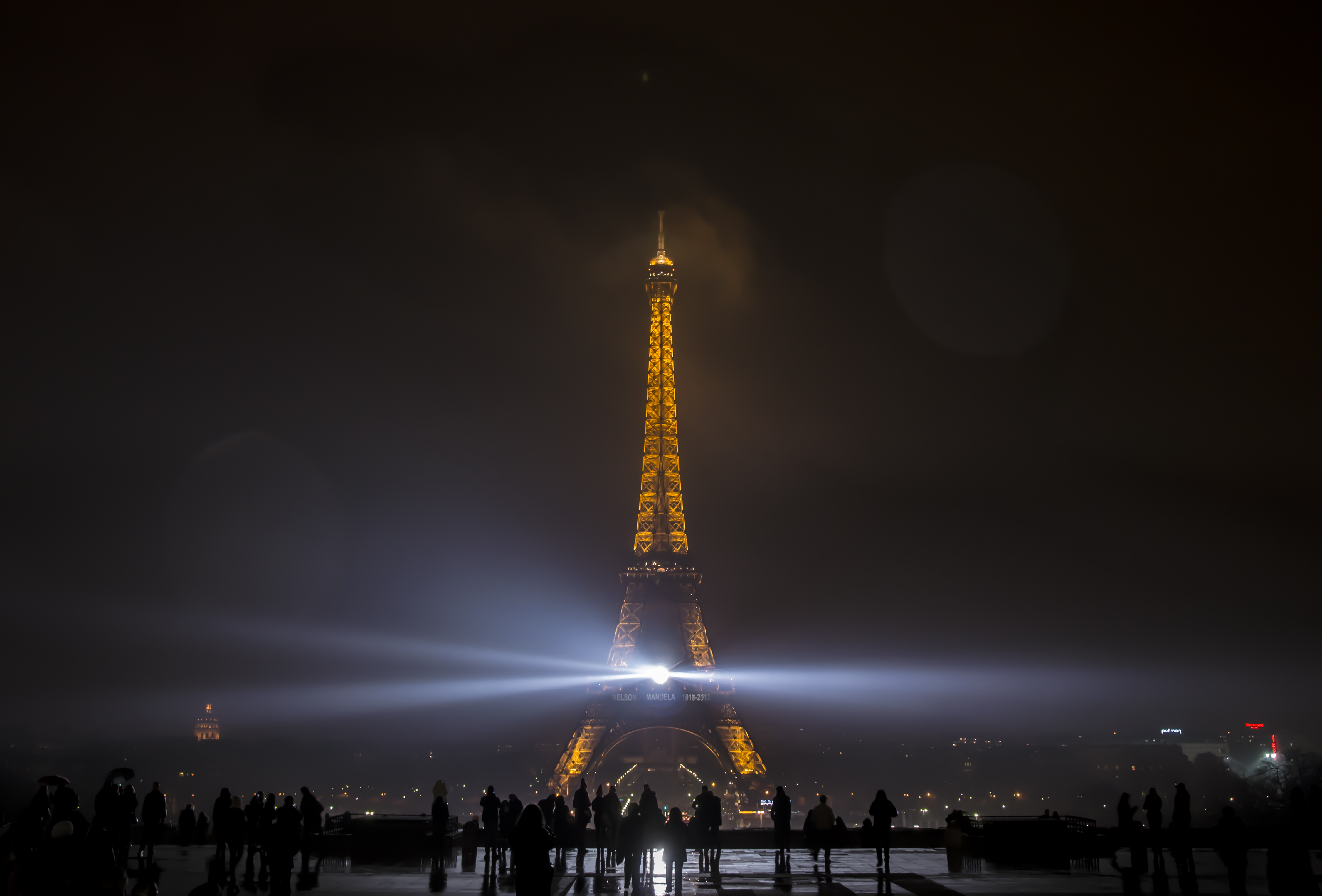 Paris, Eiffel Tower, Night, Spotlights Wallpaper