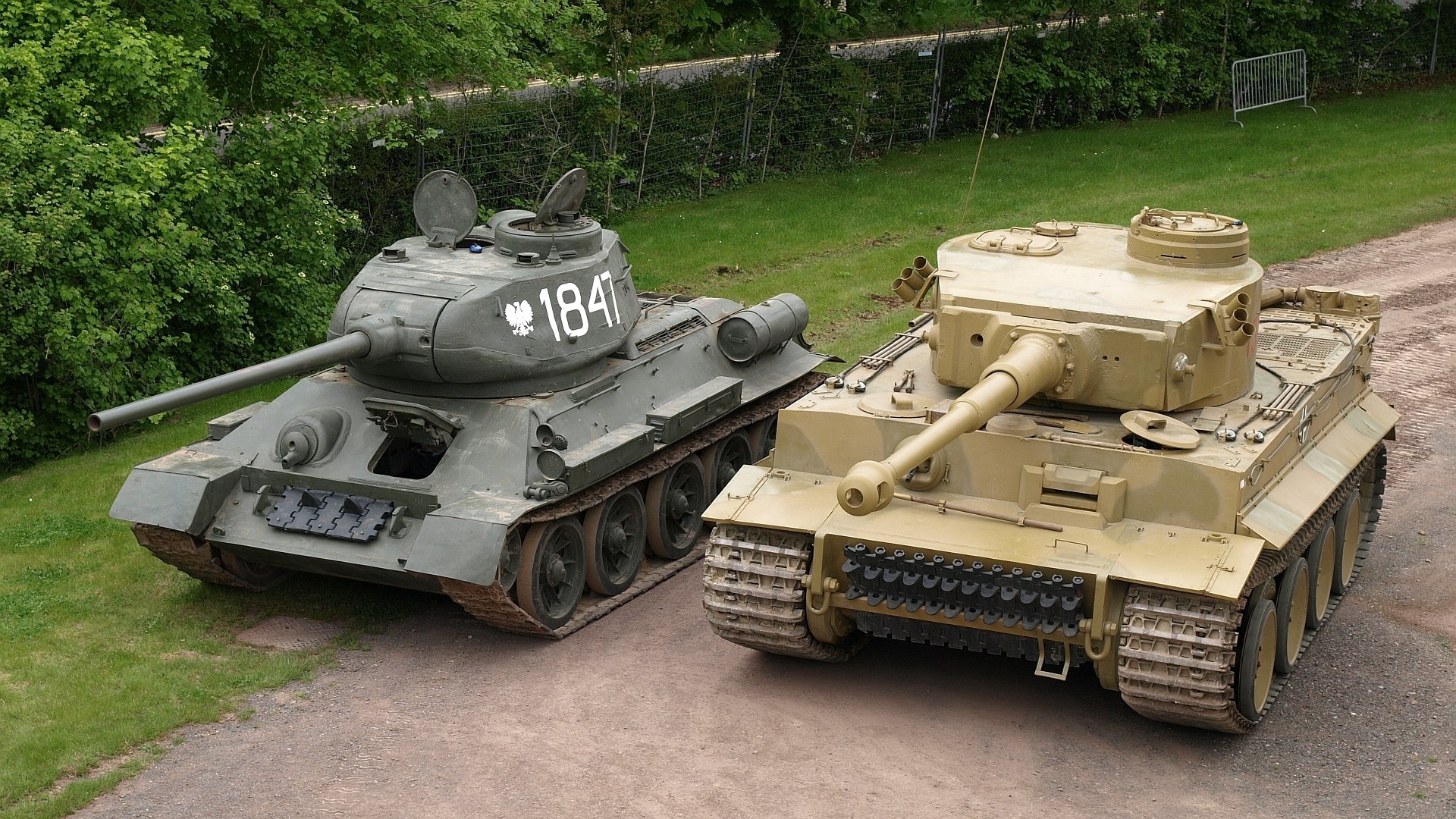 Tiger I, T 34 85 Wallpaper