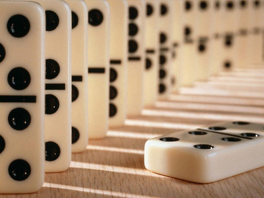 Domino Wallpaper