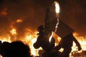 protestors, Bombs, Ukraine, Fire