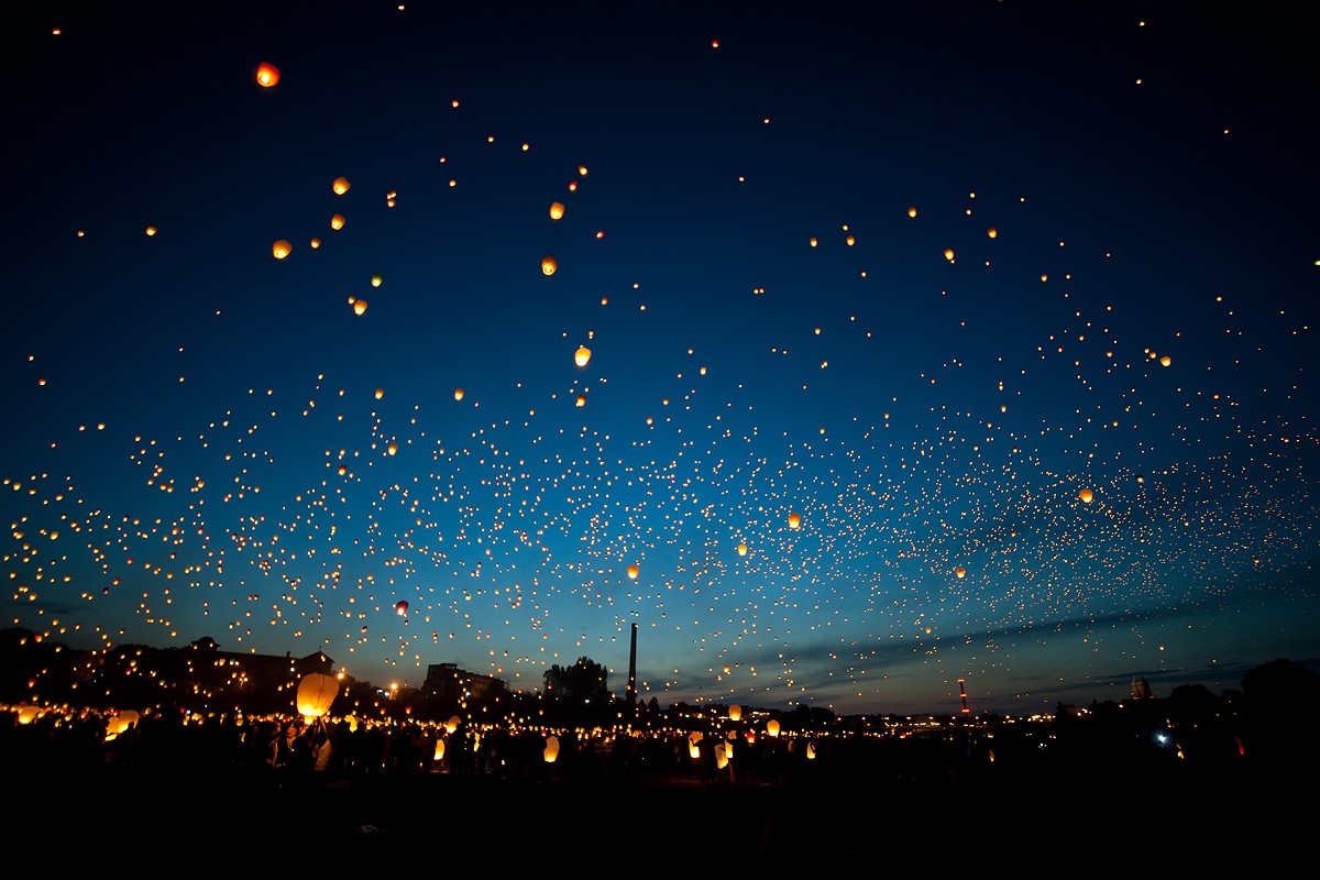 sky Lanterns, Floating, Night, Glowing Wallpaper