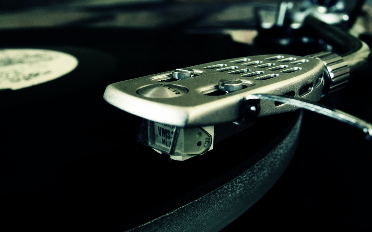 vinyl Wallpaper
