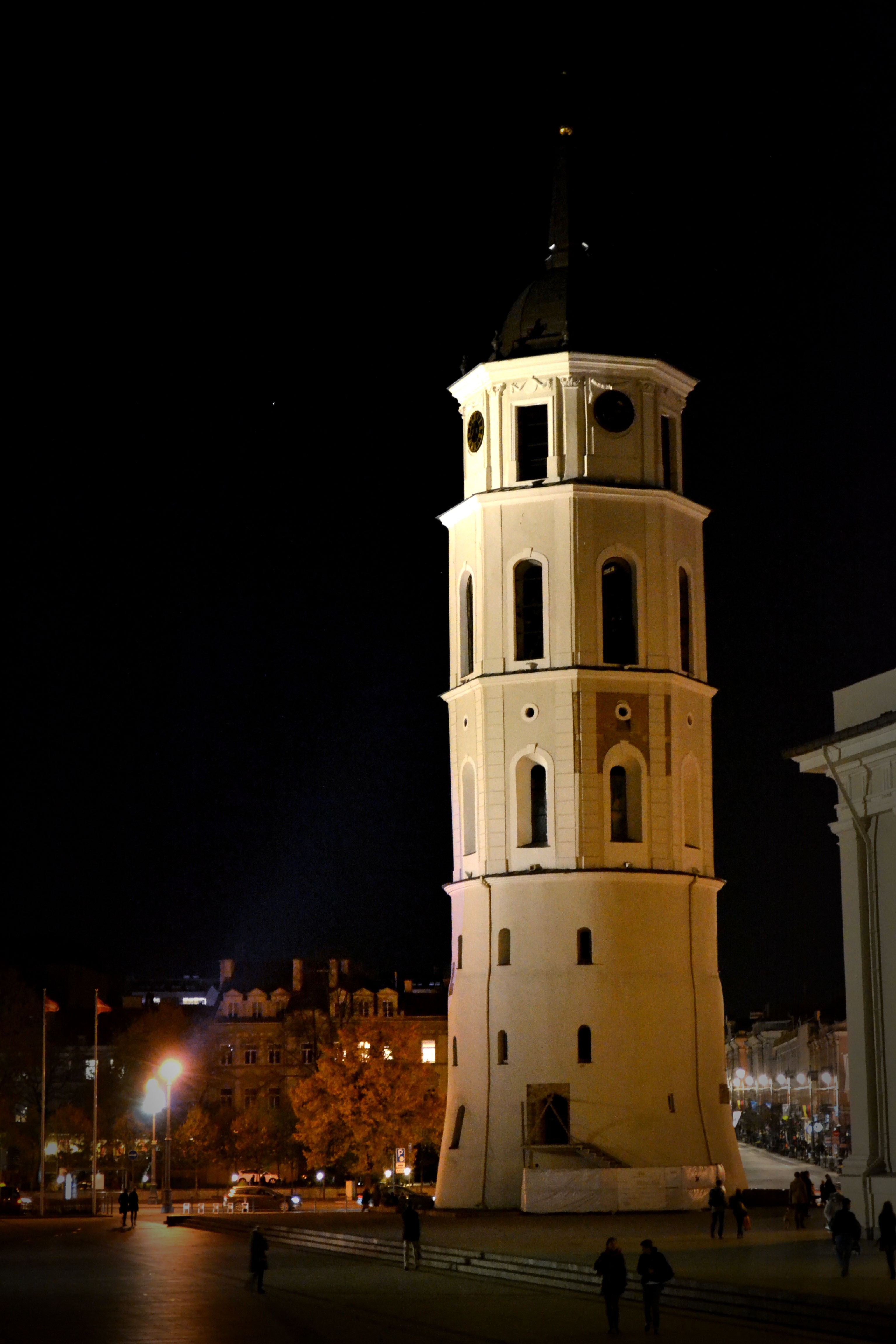 Lithuania, Clocks, Lights, Lighter, Natural Lighting, Evening, City, Cityscape, Tomorrow People, Futuristic Wallpaper