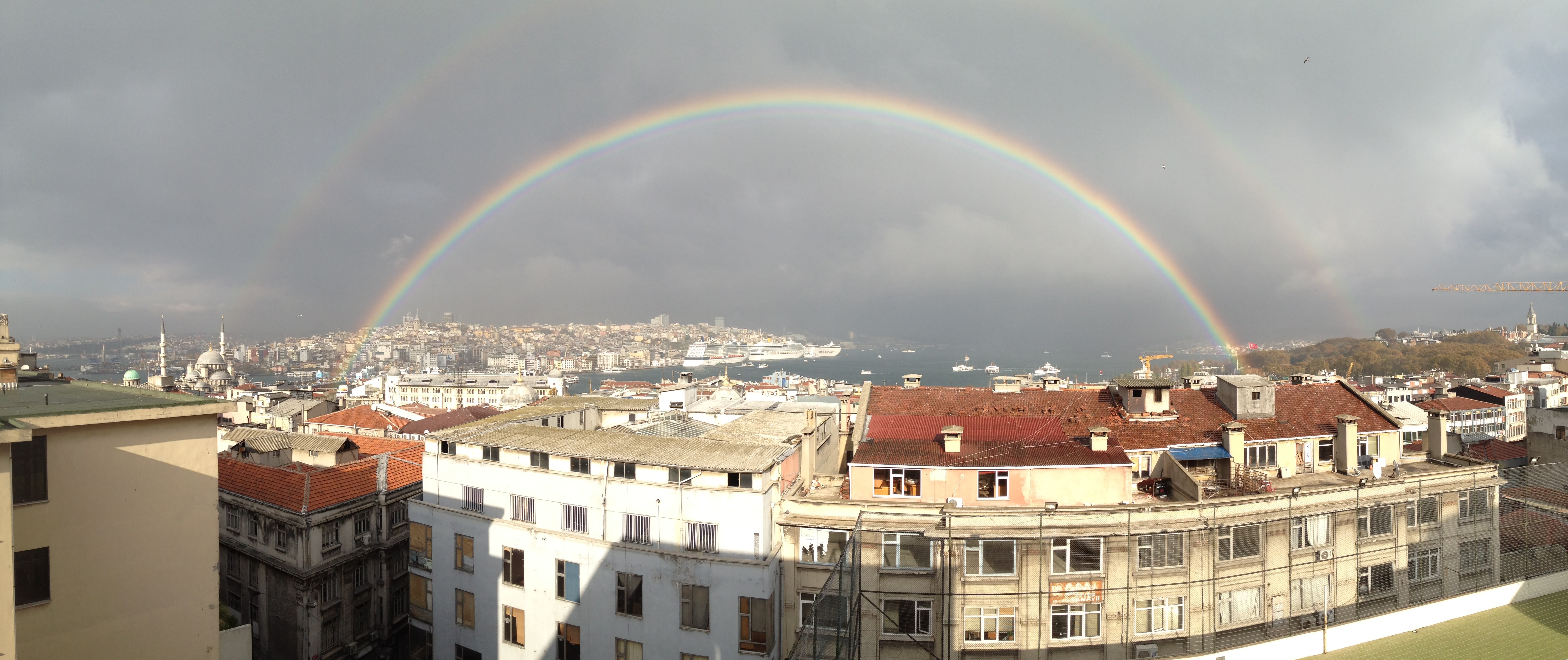 Istanbul, Bosphorus, Rainbows Wallpaper