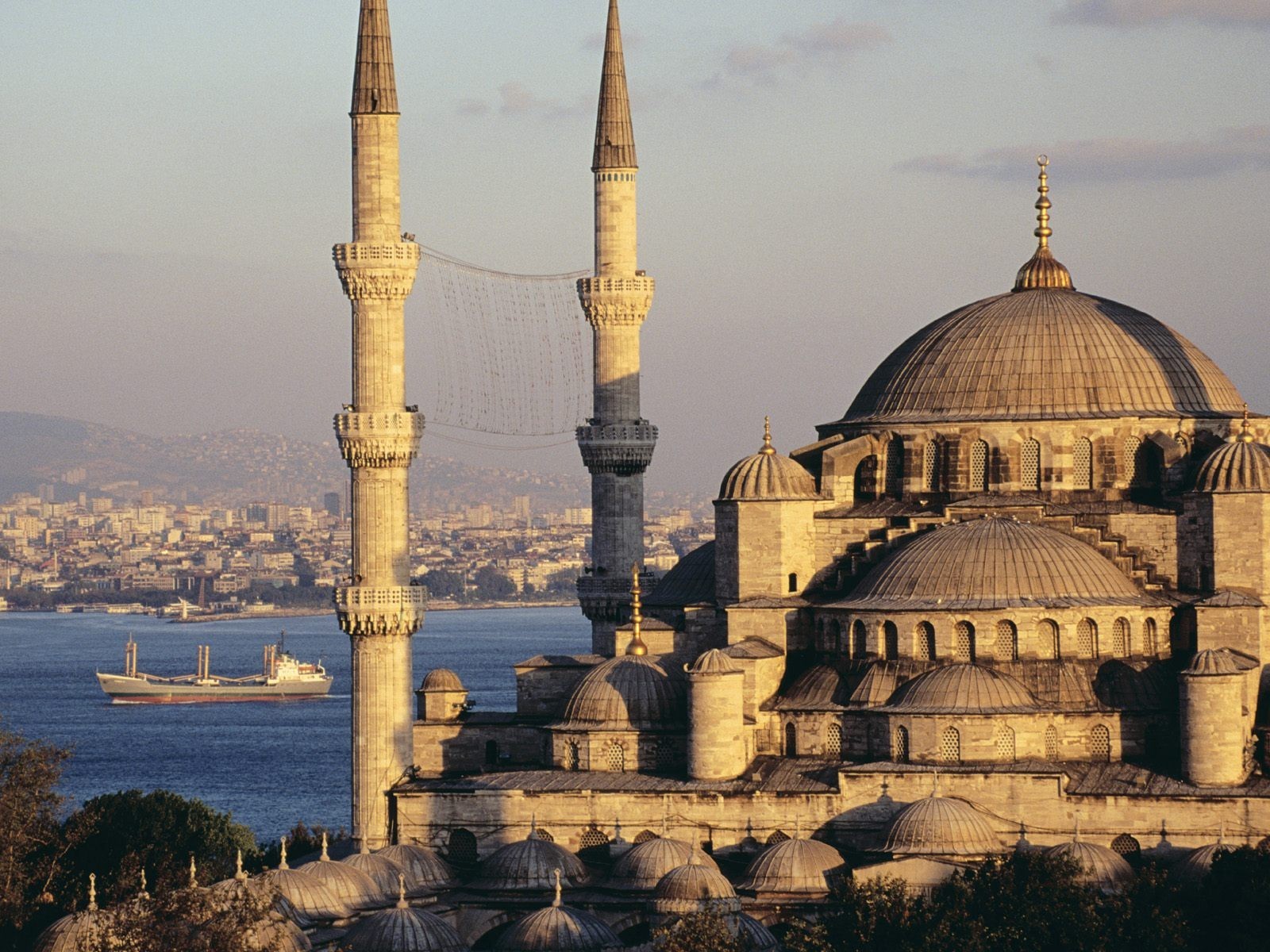 Turkey, Istanbul, Cityscape Wallpaper