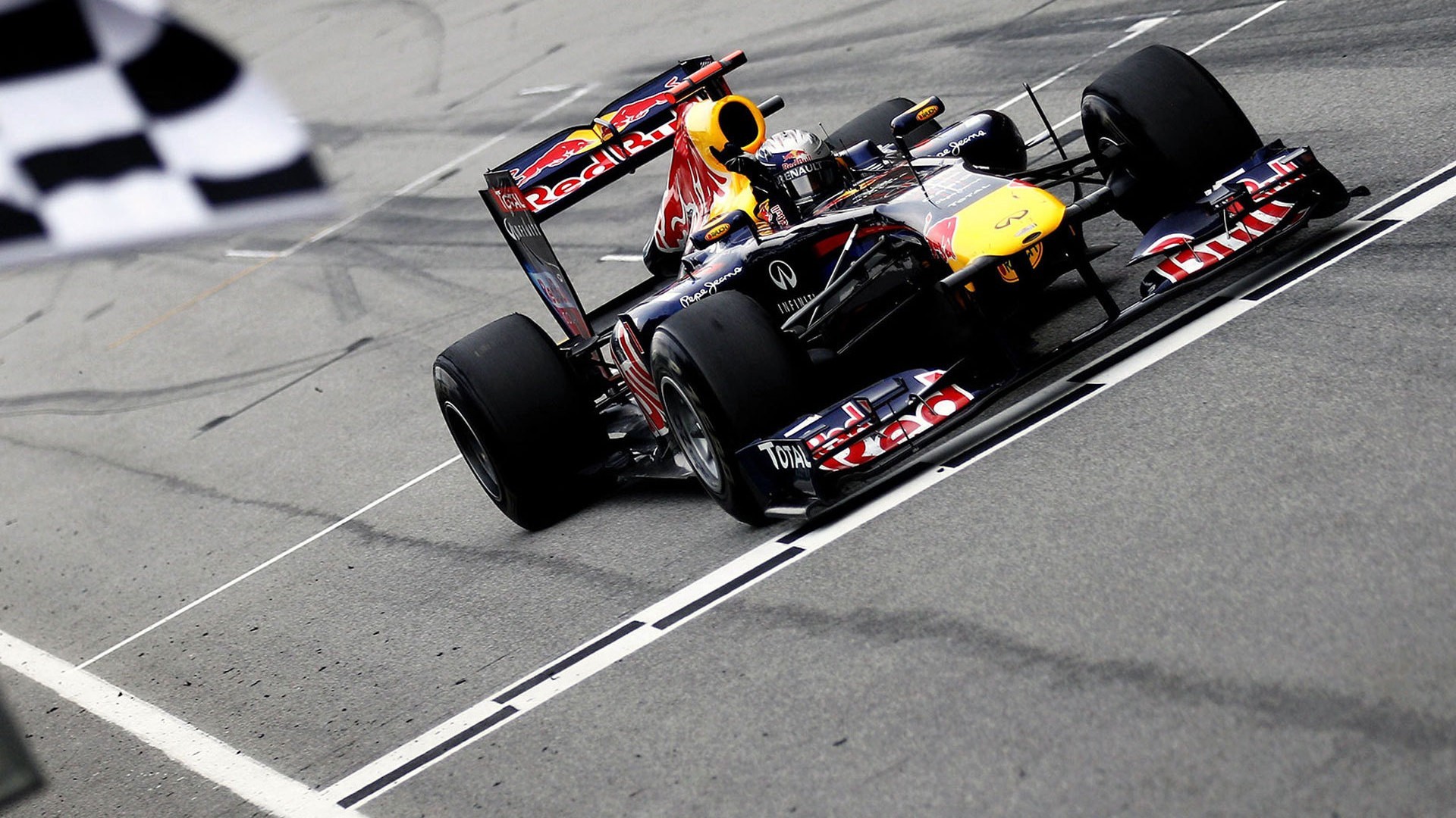 Formula 1, Red Bull Racing, Selective Coloring Wallpaper