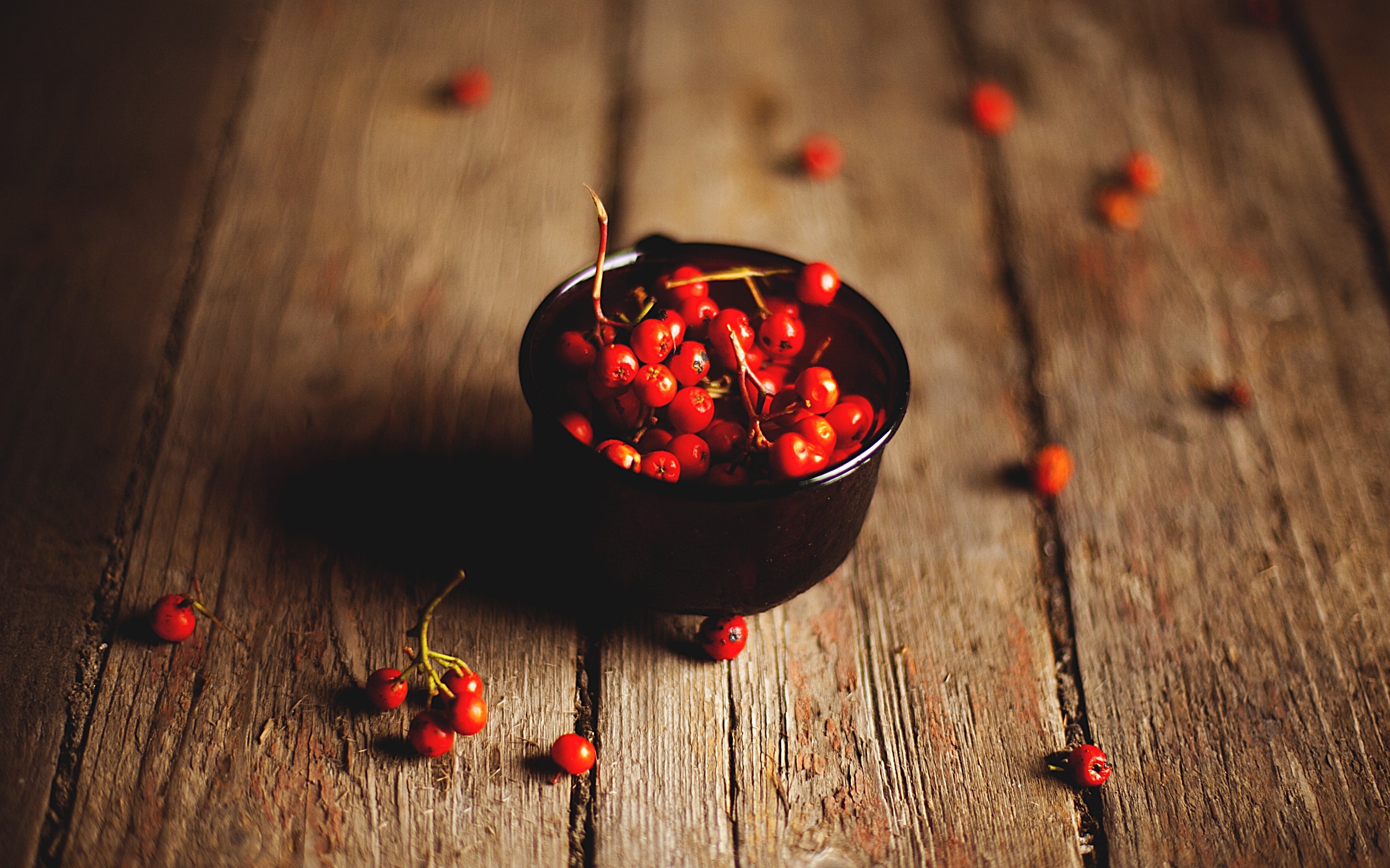 wooden Surface, Cherries, Depth Of Field Wallpaper