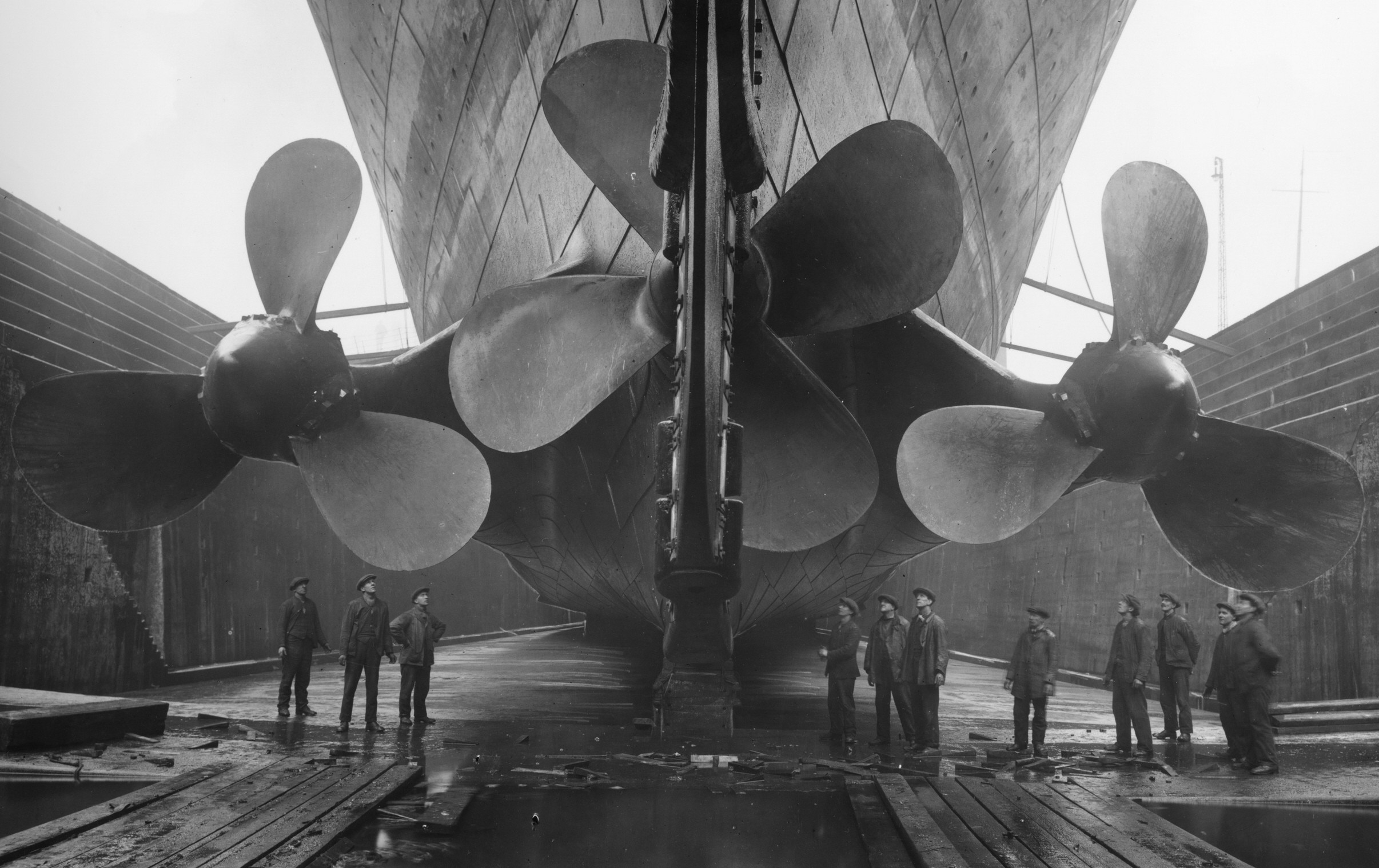 photography, Ship, Monochrome, Propeller, Titanic, Belfast, Dock Wallpaper