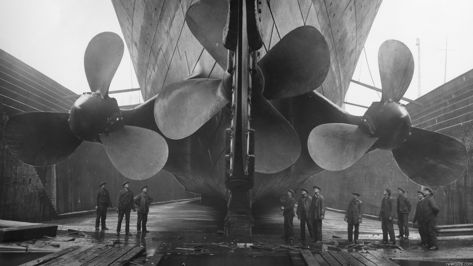 workers, Photography, Ship, Monochrome, Propeller, Titanic, Belfast, Dock, Vintage Wallpaper