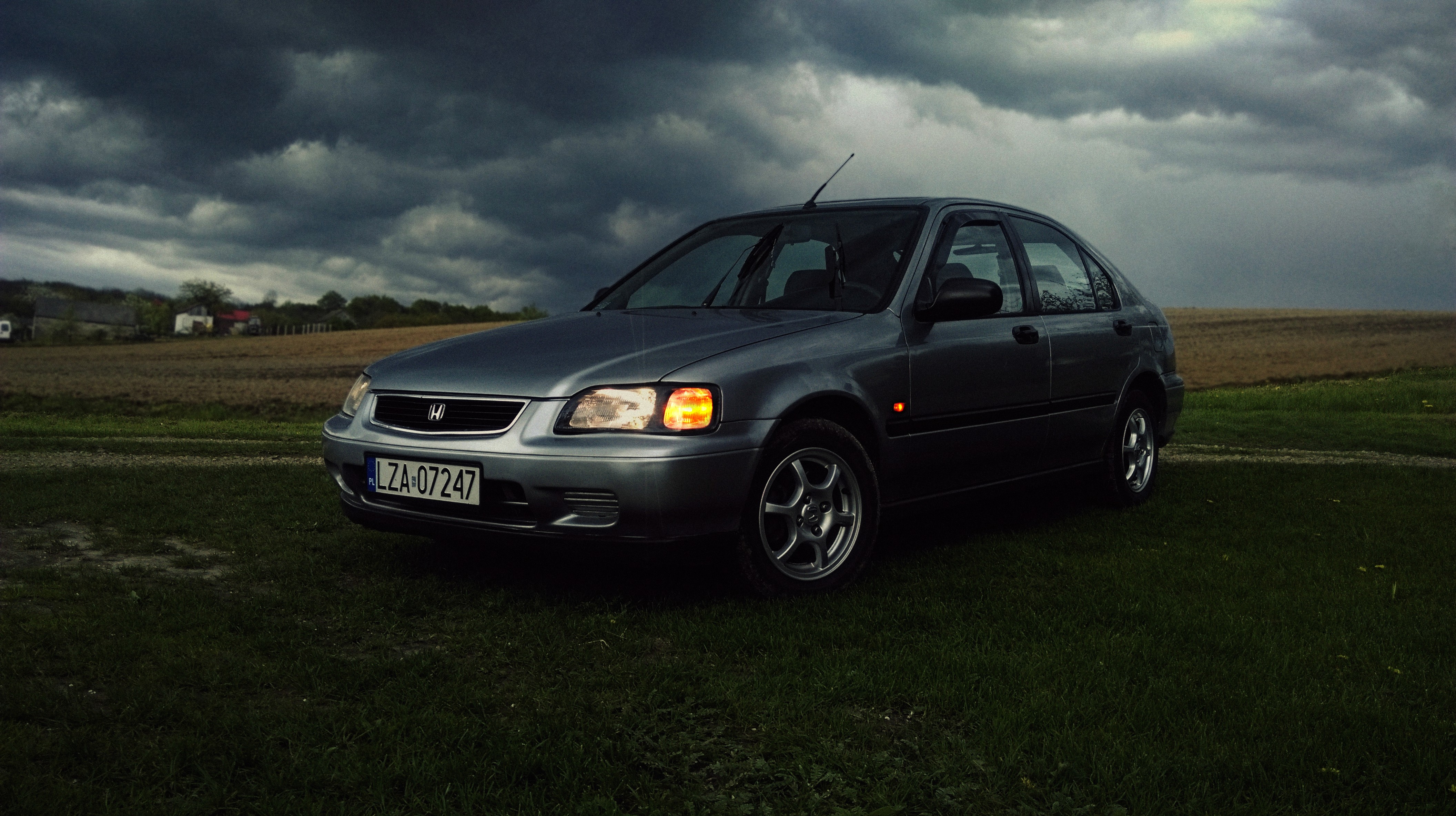civic, Honda, Poland, Storm, Old Car, Car, Vehicle, Clouds Wallpaper