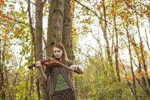 women, Trees, Violin