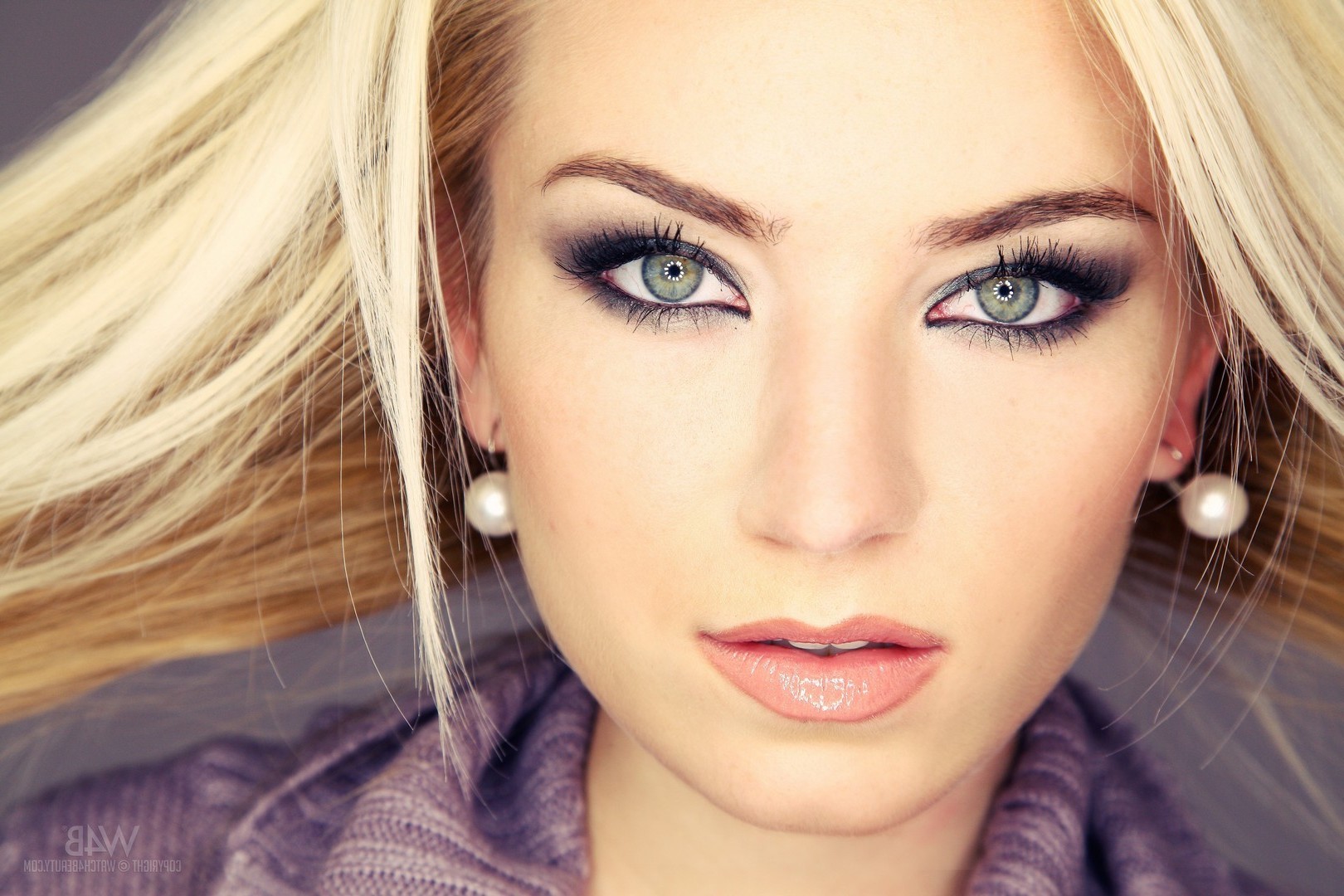Diana Fox, Blonde, Sweater Wallpapers HD / Desktop and Mobile Backgrounds