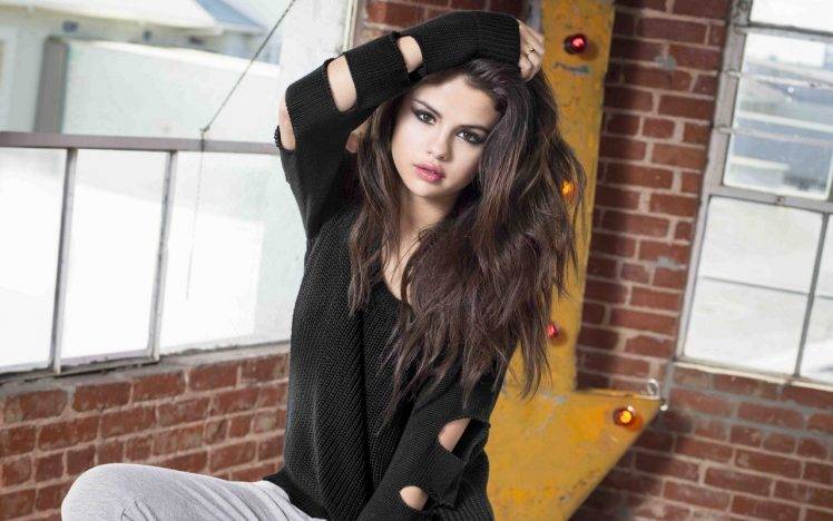 Selena Gomez, Hands On Head HD Wallpaper Desktop Background