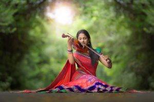 saree, Women, Violin