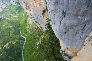 climbing women outdoors canyon rock climbing birds eye view heights