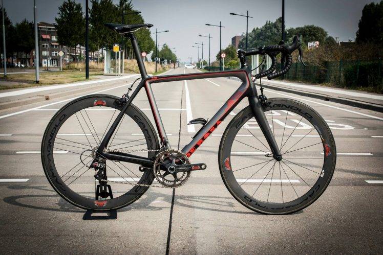 bicycle carbon fiber road wheels HD Wallpaper Desktop Background