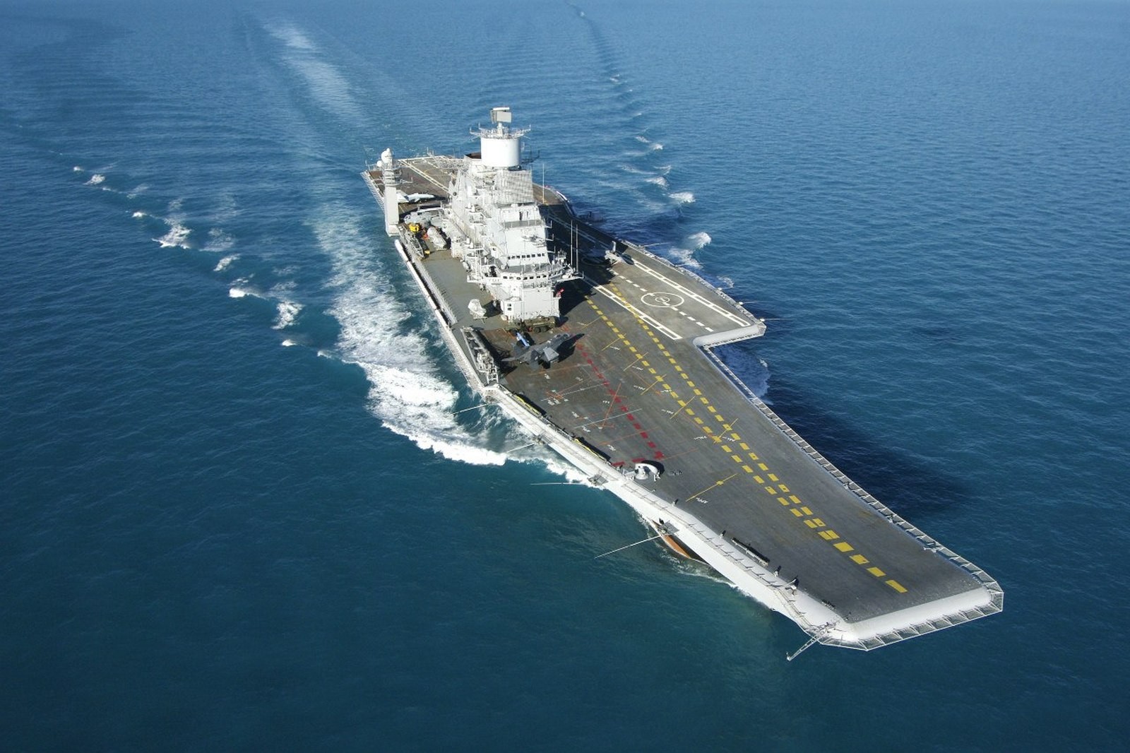 aircraft carrier ins vikramaditya Wallpaper
