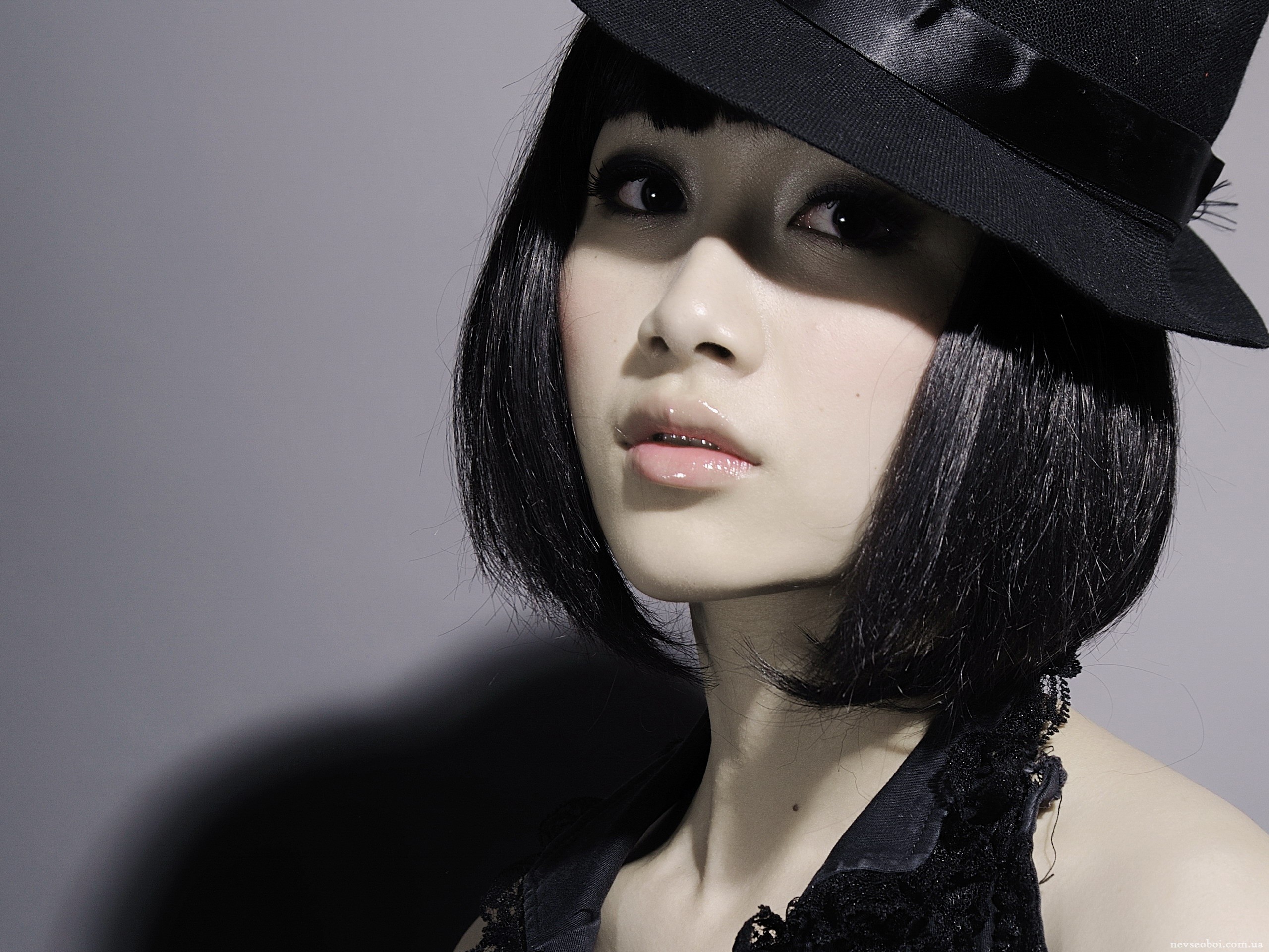asian women face black hair funny hats short hair pale Wallpaper