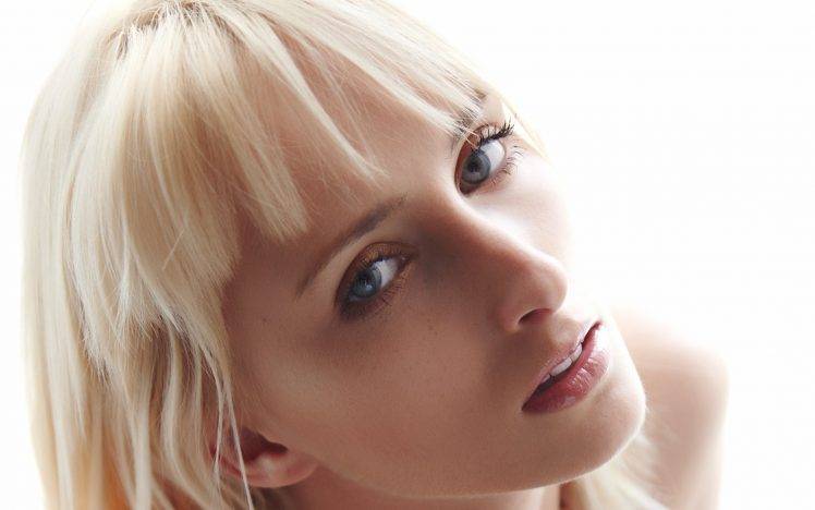 model blue eyes blonde platinum blonde women face HD Wallpaper Desktop Background