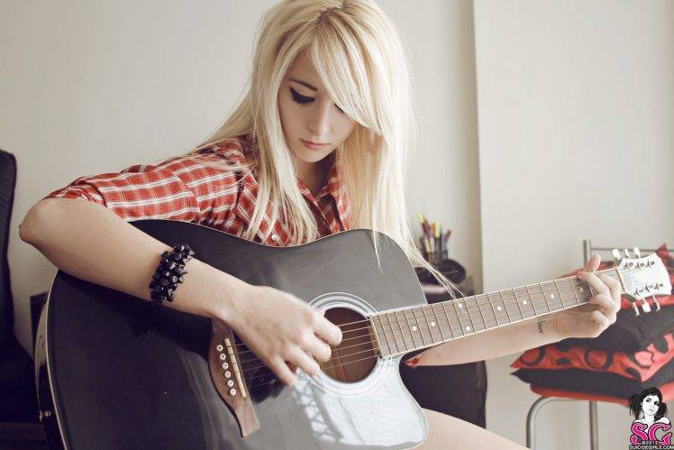 bessy suicide suicide girls tattoo guitar blonde platinum blonde HD Wallpaper Desktop Background