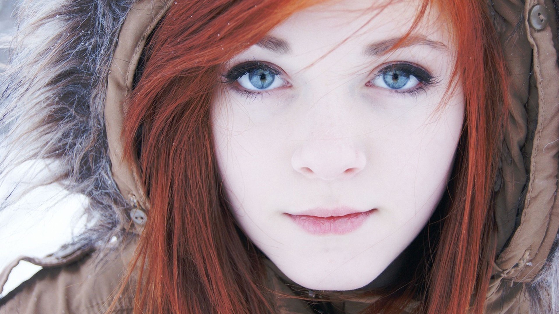 redhead blue eyes women Wallpaper