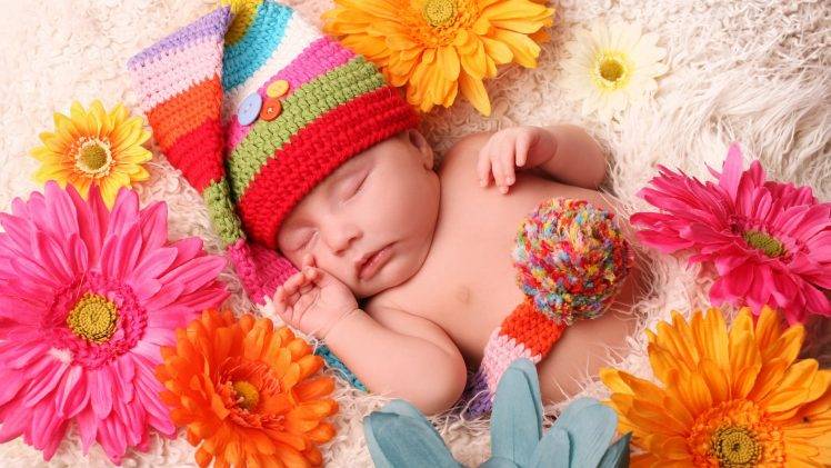 baby flowers woolly hat HD Wallpaper Desktop Background