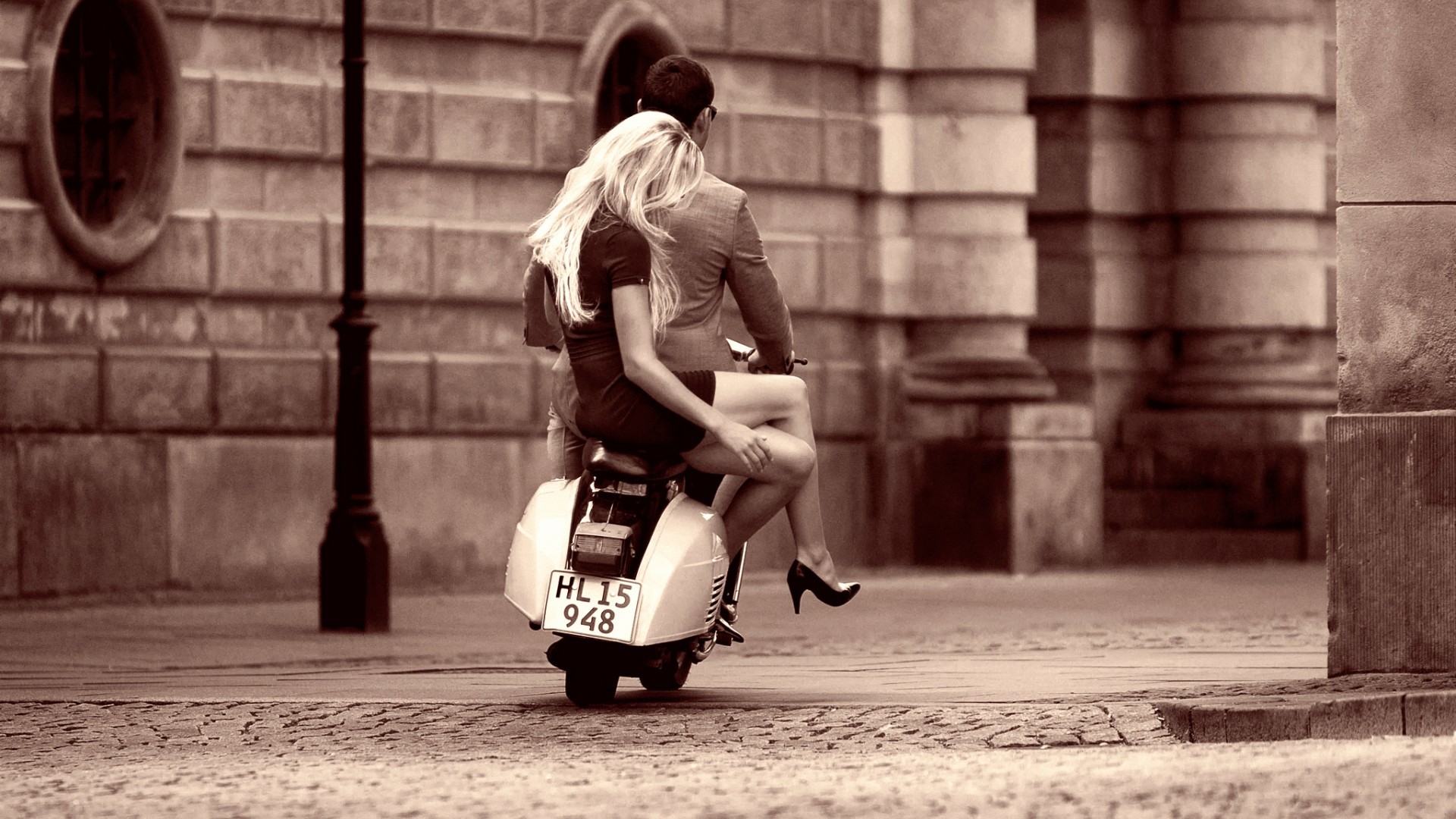 blonde mopeds Wallpaper