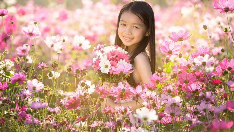 children smiling brunette flowers bouquets asian HD Wallpaper Desktop Background