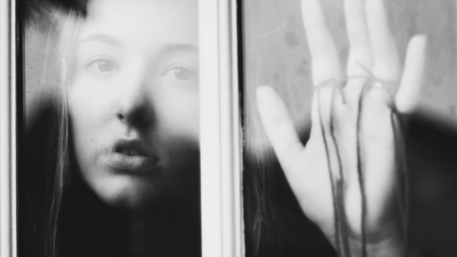monochrome women face window Wallpaper